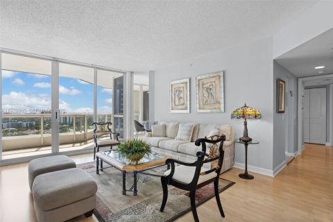 Condominio en venta en Aventura, Florida, 2 dormitorios, 173.73 m2 № 2019105 - foto 7