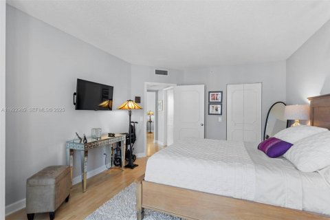 Condominio en venta en Aventura, Florida, 2 dormitorios, 173.73 m2 № 2019105 - foto 23