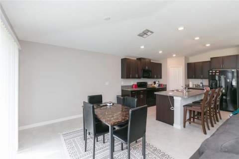 House in Riverview, Florida 4 bedrooms, 179.77 sq.m. № 2098228 - photo 8
