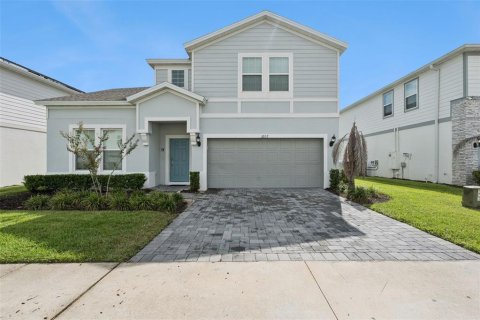 Villa ou maison à Davenport, Floride 8 chambres, 374.95 m2 № 2349386