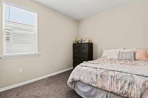 House in Winter Garden, Florida 3 bedrooms, 182.46 sq.m. № 2107444 - photo 17