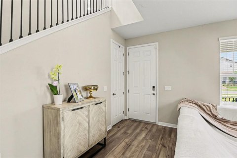 House in Winter Garden, Florida 3 bedrooms, 182.46 sq.m. № 2107444 - photo 13
