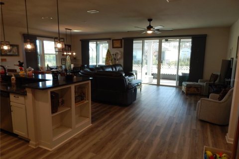 House in Fernandina Beach, Florida 3 bedrooms, 225.75 sq.m. № 1510499 - photo 4