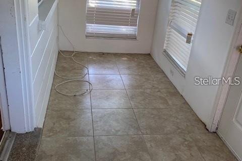 Casa en alquiler en Saint Petersburg, Florida, 2 dormitorios, 86.21 m2 № 1898455 - foto 3