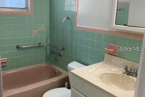 Casa en alquiler en Saint Petersburg, Florida, 2 dormitorios, 86.21 m2 № 1898455 - foto 12