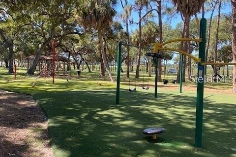 Casa en alquiler en Saint Petersburg, Florida, 2 dormitorios, 86.21 m2 № 1898455 - foto 24