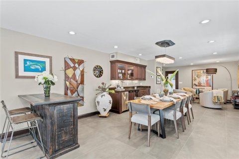 Casa en venta en Saint Petersburg, Florida, 3 dormitorios, 368.73 m2 № 1614666 - foto 28
