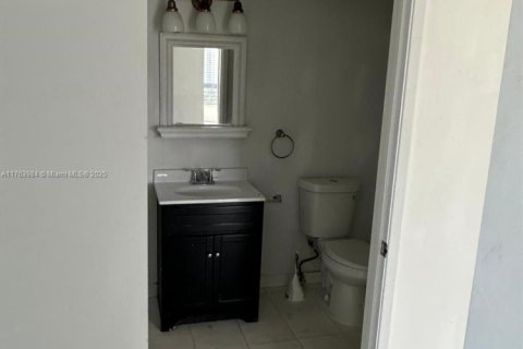 Copropriété à vendre à Aventura, Floride: 2 chambres, 126.44 m2 № 1860680 - photo 7