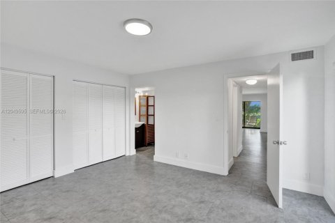 Condominio en venta en Aventura, Florida, 1 dormitorio, 81.01 m2 № 2241526 - foto 22