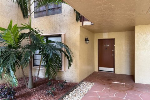 Copropriété à louer à Miami, Floride: 2 chambres, 96.62 m2 № 1971497 - photo 16