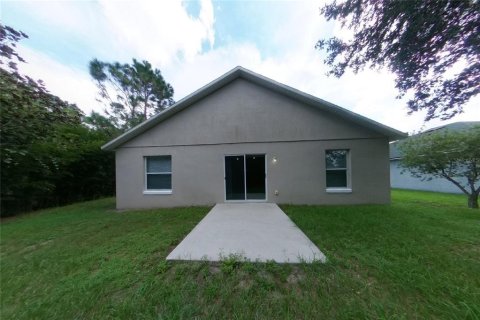 House in Groveland, Florida 3 bedrooms, 139.73 sq.m. № 2383442 - photo 15