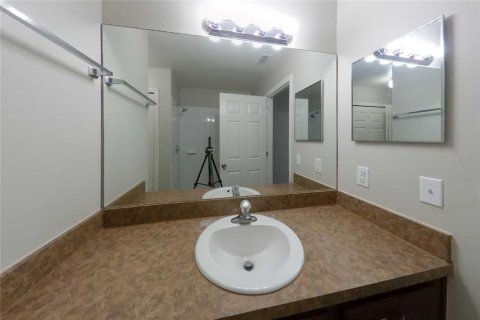House in Groveland, Florida 3 bedrooms, 139.73 sq.m. № 2383442 - photo 8