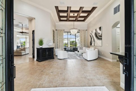 House in Apollo Beach, Florida 4 bedrooms, 380.43 sq.m. № 1677580 - photo 4
