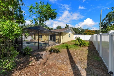 House in Tampa, Florida 3 bedrooms, 108.6 sq.m. № 2427547 - photo 26