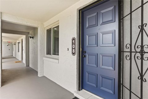 Condo in Altamonte Springs, Florida, 2 bedrooms  № 2386230 - photo 6