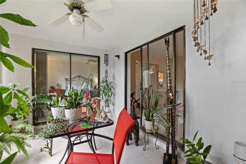 Condo in Altamonte Springs, Florida, 2 bedrooms  № 2386230 - photo 23