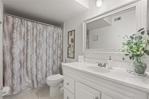 Condo in Altamonte Springs, Florida, 2 bedrooms  № 2386230 - photo 15