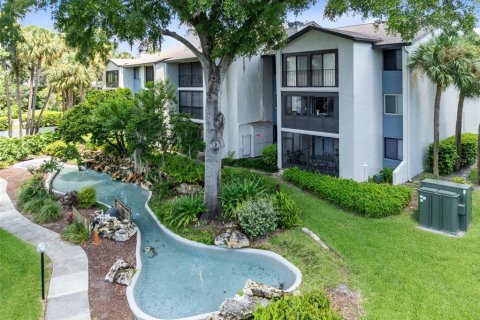 Condo in Altamonte Springs, Florida, 2 bedrooms  № 2386230 - photo 25