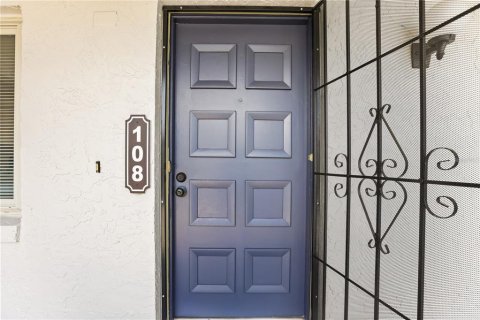 Condo in Altamonte Springs, Florida, 2 bedrooms  № 2386230 - photo 4
