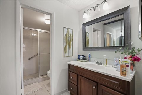Condo in Altamonte Springs, Florida, 2 bedrooms  № 2386230 - photo 19