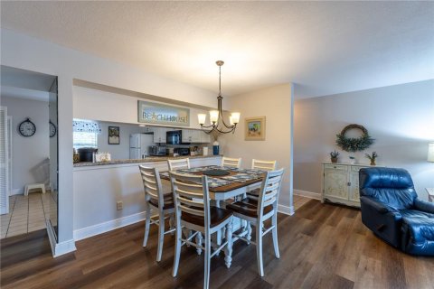 Copropriété à vendre à Bradenton, Floride: 2 chambres, 121.33 m2 № 1558183 - photo 12