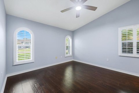 House in Sarasota, Florida 3 bedrooms, 185.71 sq.m. № 2342048 - photo 26