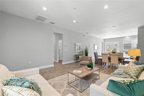 Casa en venta en Tampa, Florida, 3 dormitorios, 142.42 m2 № 1578755 - foto 6