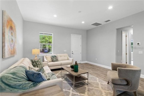 Casa en venta en Tampa, Florida, 3 dormitorios, 142.42 m2 № 1578755 - foto 5