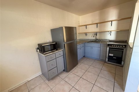 Apartment in Treasure Island, Florida 1 bedroom, 49.05 sq.m. № 2103608 - photo 5