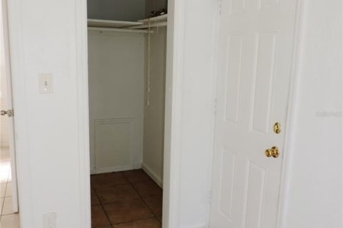 Apartment in Treasure Island, Florida 1 bedroom, 49.05 sq.m. № 2103608 - photo 10