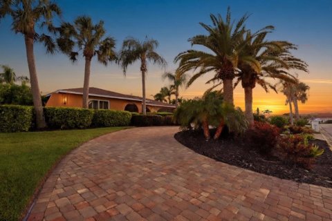 Casa en Sarasota, Florida 3 dormitorios, 163.6 m2 № 2098844