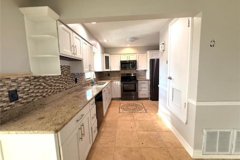 Casa en venta en Spring Hill, Florida, 3 dormitorios, 145.3 m2 № 2381291 - foto 6