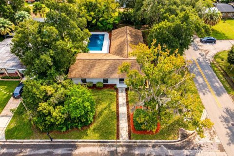 Villa ou maison à vendre à DeLand, Floride: 4 chambres, 155.7 m2 № 2406859 - photo 3