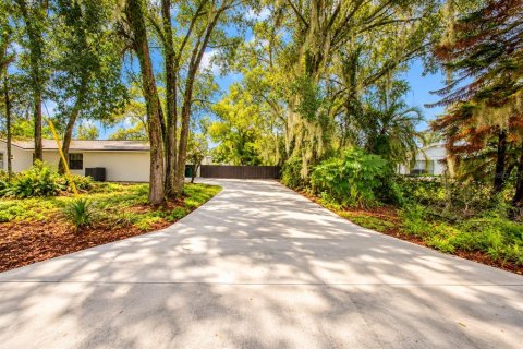 Villa ou maison à vendre à DeLand, Floride: 4 chambres, 155.7 m2 № 2406859 - photo 21