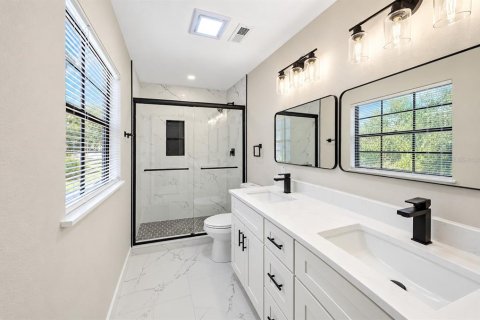 Villa ou maison à vendre à DeLand, Floride: 4 chambres, 155.7 m2 № 2406859 - photo 16