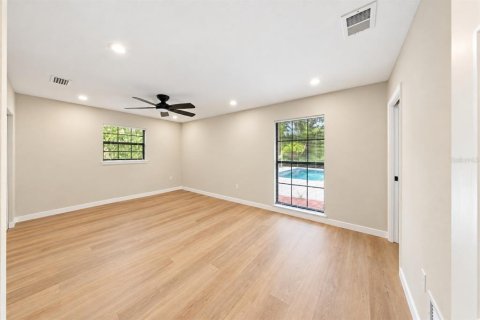 Villa ou maison à vendre à DeLand, Floride: 4 chambres, 155.7 m2 № 2406859 - photo 18