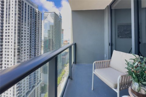 Condo in Miami, Florida, 1 bedroom  № 2012887 - photo 24