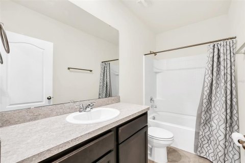 Townhouse in Davenport, Florida 3 bedrooms, 155.43 sq.m. № 1751428 - photo 17