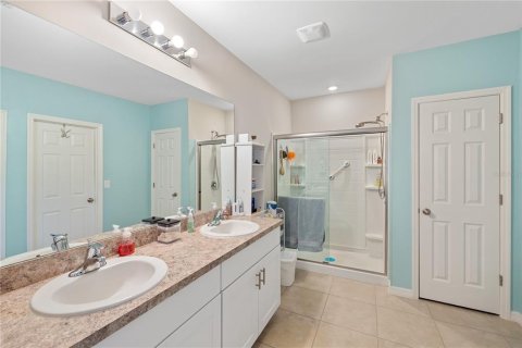 House in Punta Gorda, Florida 3 bedrooms, 162.02 sq.m. № 1587397 - photo 16