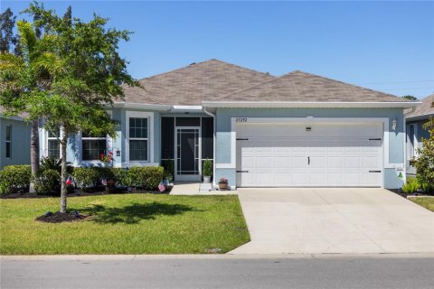 House in Punta Gorda, Florida 3 bedrooms, 162.02 sq.m. № 1587397 - photo 1