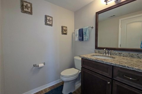 Condo in Saint Pete Beach, Florida, 2 bedrooms № 2287337 - photo 28