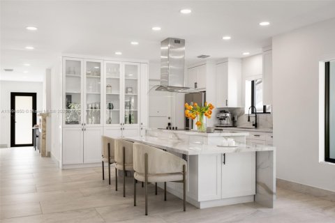 Снять в аренду виллу или дом в Майами, Флорида 3 спальни, 181.62м2, № 1956756 - фото 6