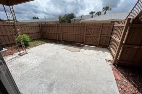 Appartement à louer à Casselberry, Floride: 1 chambre, 65.68 m2 № 2114528 - photo 3