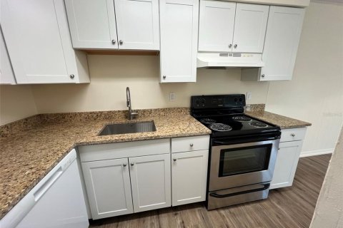 Appartement à louer à Casselberry, Floride: 1 chambre, 65.68 m2 № 2114528 - photo 10