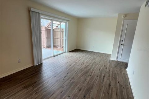 Appartement à louer à Casselberry, Floride: 1 chambre, 65.68 m2 № 2114528 - photo 14