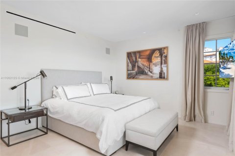 Снять в аренду кондоминиум в Майами-Бич, Флорида 3 спальни, 174.19м2, № 1985164 - фото 22