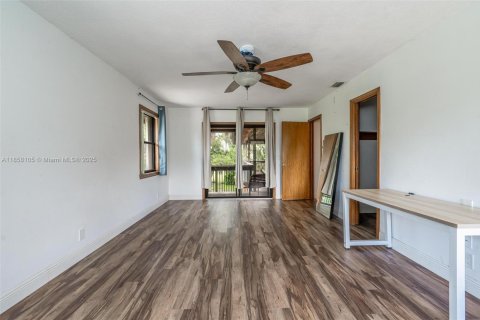 Villa ou maison à louer à West Palm Beach, Floride: 5 chambres, 252.88 m2 № 1882609 - photo 26