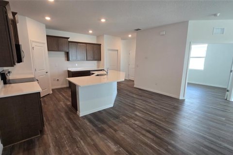 Casa en alquiler en Wesley Chapel, Florida, 3 dormitorios, 145.39 m2 № 1769034 - foto 11