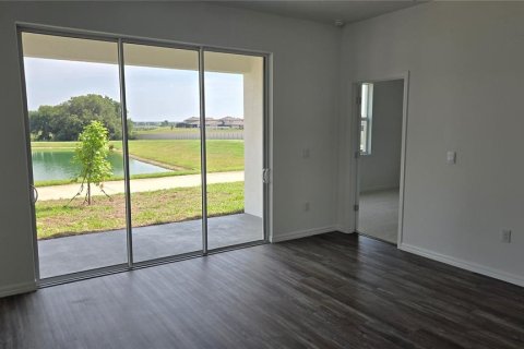 Casa en alquiler en Wesley Chapel, Florida, 3 dormitorios, 145.39 m2 № 1769034 - foto 4