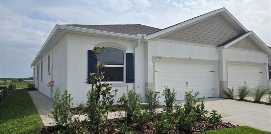 Casa en Wesley Chapel, Florida 3 dormitorios, 145.39 m2 № 1769034